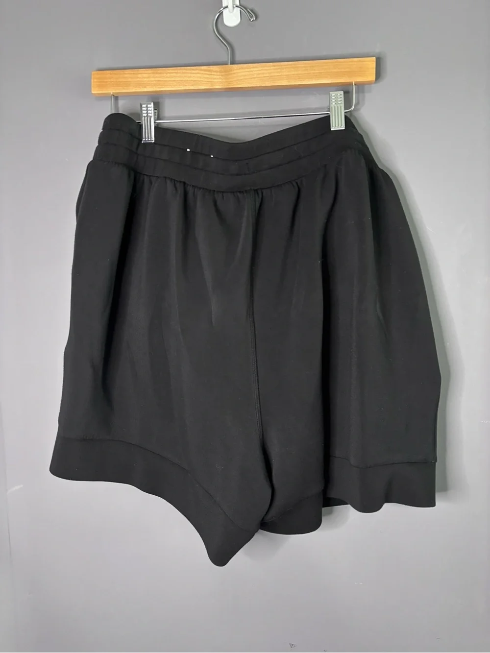 LIVI for Lane Bryant Black Active Pull On Shorts 18/20
